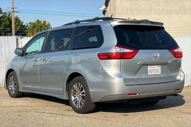 2019 Toyota Sienna XLE Roseville CA