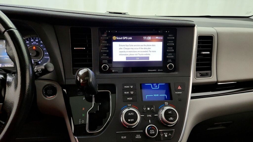 2019 Toyota Sienna XLE Laurel MD