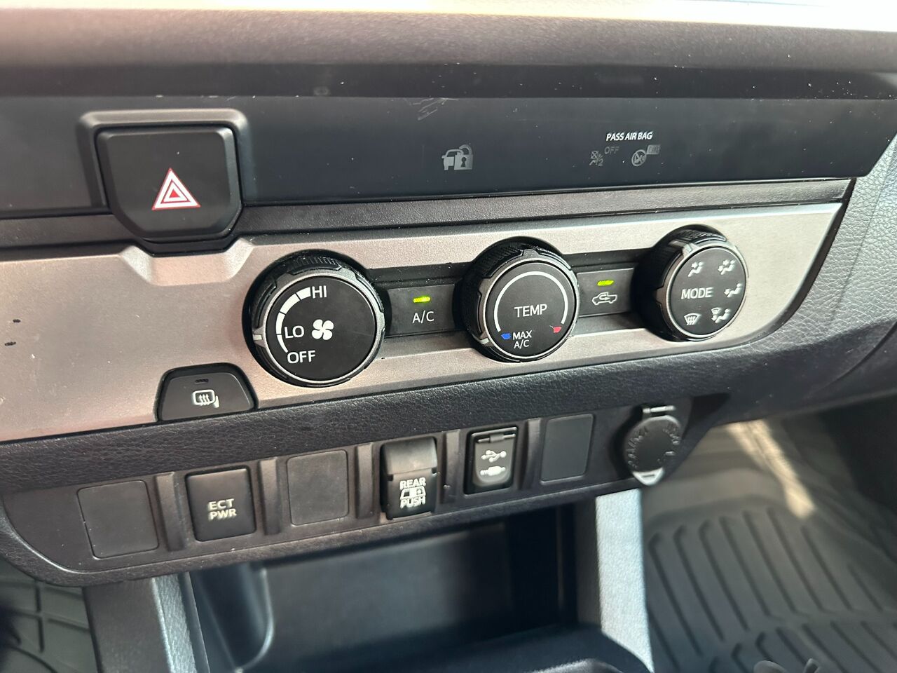 2019 Toyota Tacoma 2WD SR5 Double Cab 5&apos; Bed AT (Natl) Jacksonville FL