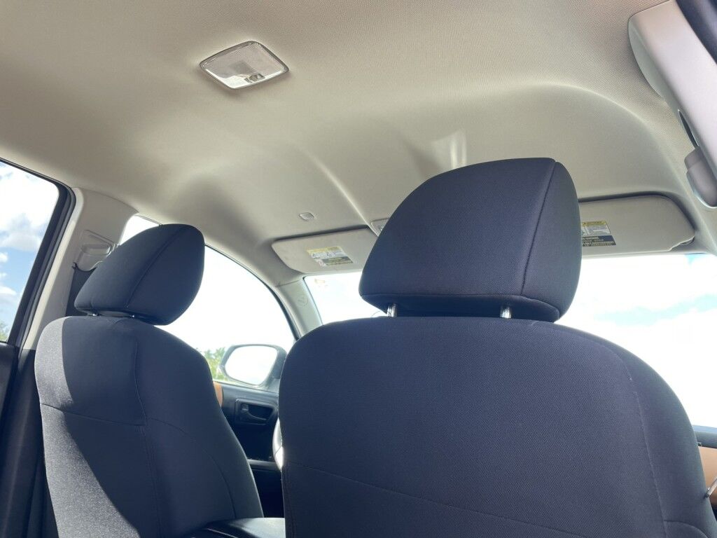 2019 Toyota Tacoma 2WD TRD Off ROAD~CLEAN CAR FAX~LOW MILES~EXCELLENT CONDITION~4X2~5.0&apos; BED LENGTH~BLUETOOTH~HALOGEN HEADLIGHTS~REMOVABLE TAILGATE~STABILITY CONTROL~TRAILER HITCH Sarasota FL