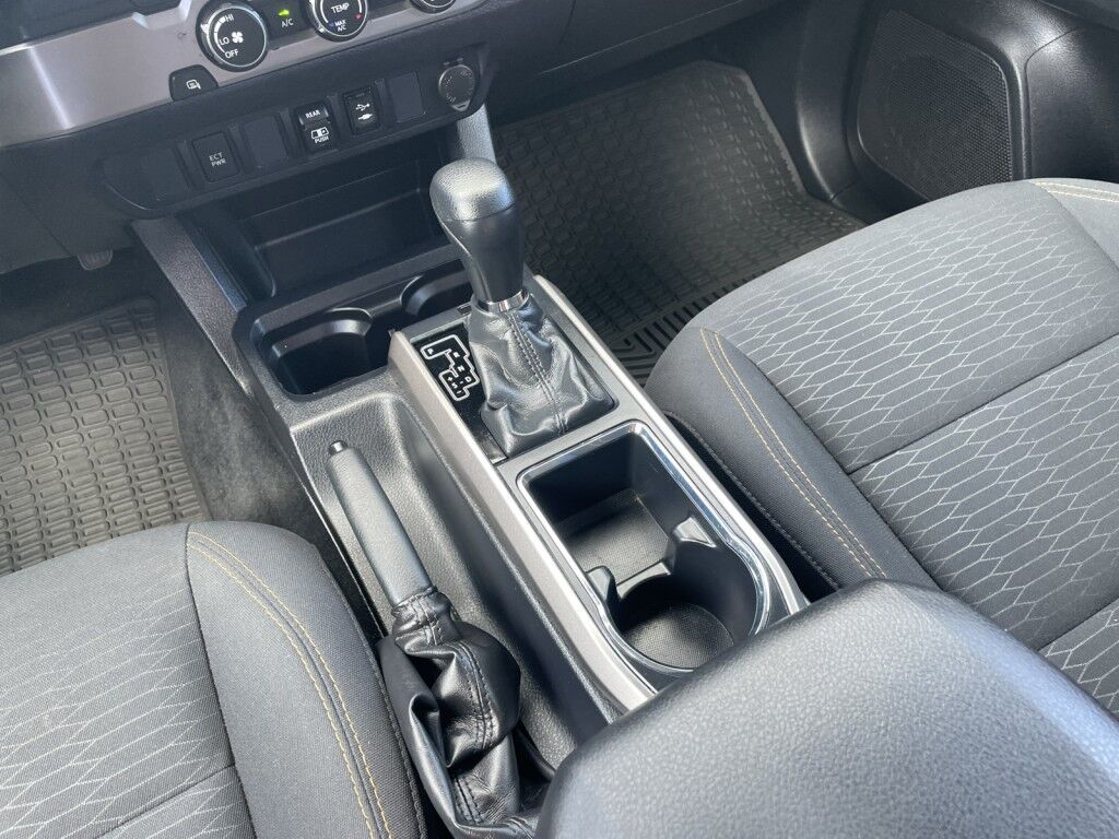 2019 Toyota Tacoma 2WD TRD Off ROAD~CLEAN CAR FAX~LOW MILES~EXCELLENT CONDITION~4X2~5.0&apos; BED LENGTH~BLUETOOTH~HALOGEN HEADLIGHTS~REMOVABLE TAILGATE~STABILITY CONTROL~TRAILER HITCH Sarasota FL