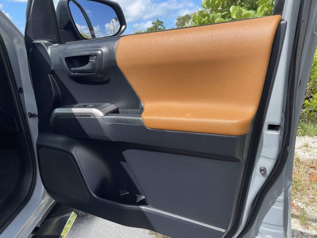 2019 Toyota Tacoma 2WD TRD Off Road Sarasota FL