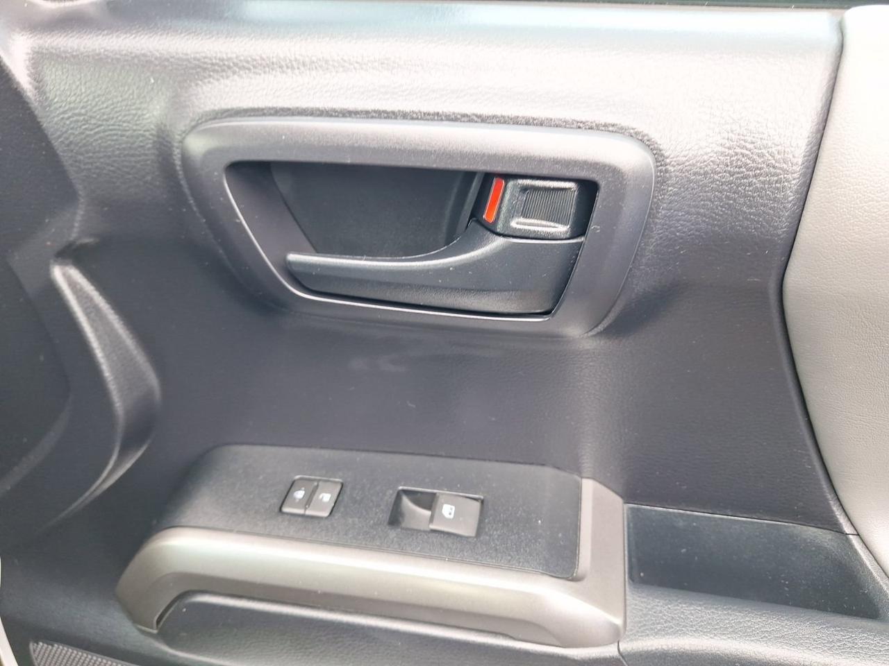 2019 Toyota Tacoma 4WD SR5 Hurst TX