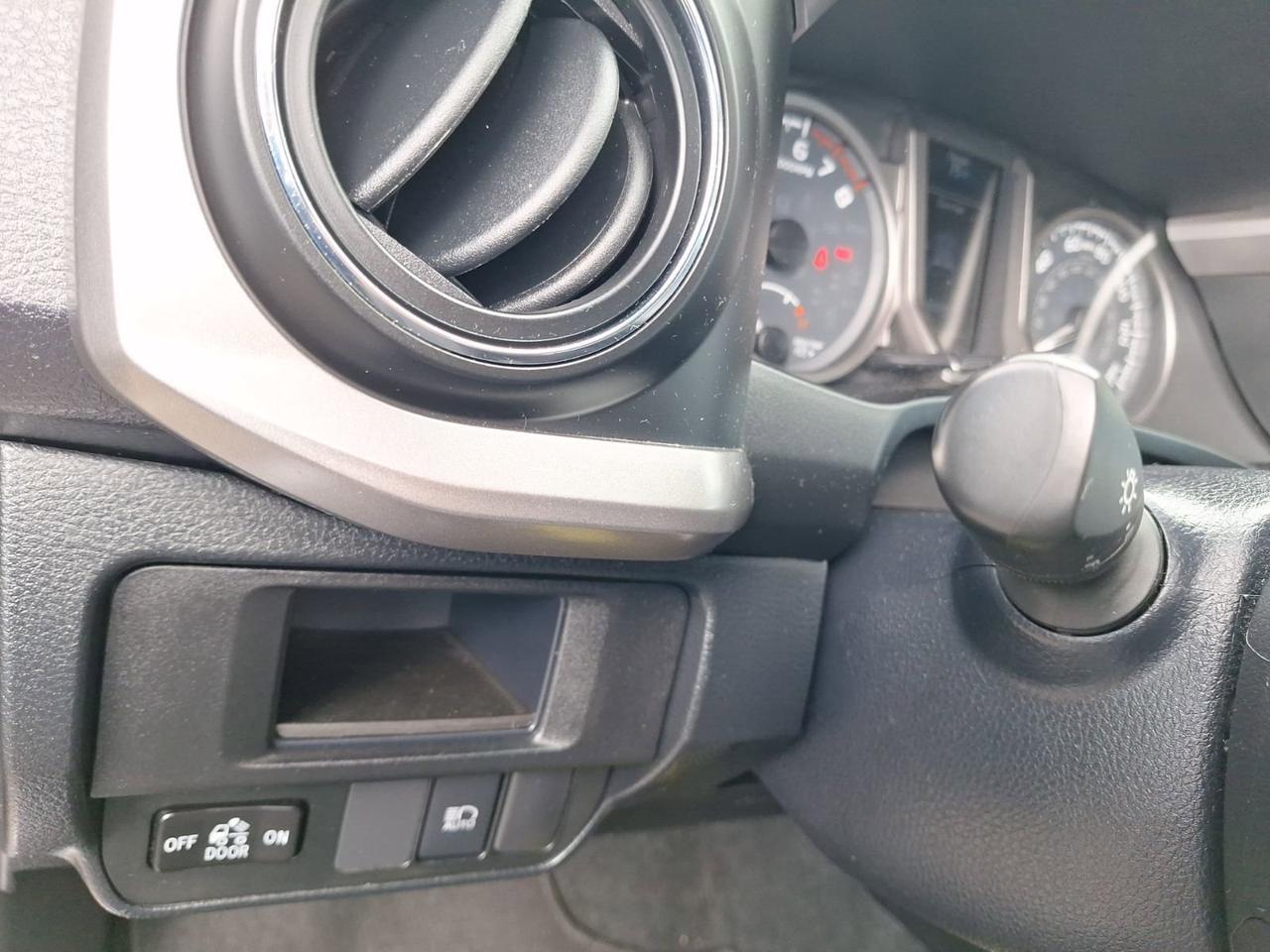 2019 Toyota Tacoma 4WD SR5 Hurst TX