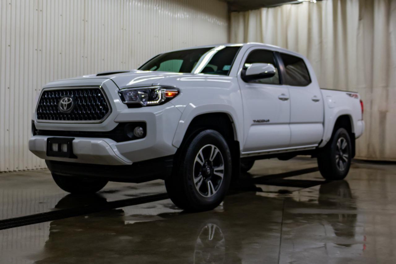 2019 Toyota Tacoma 4x4 Double Cab TRD Sport Manual Leather Roof Nav Red Deer AB