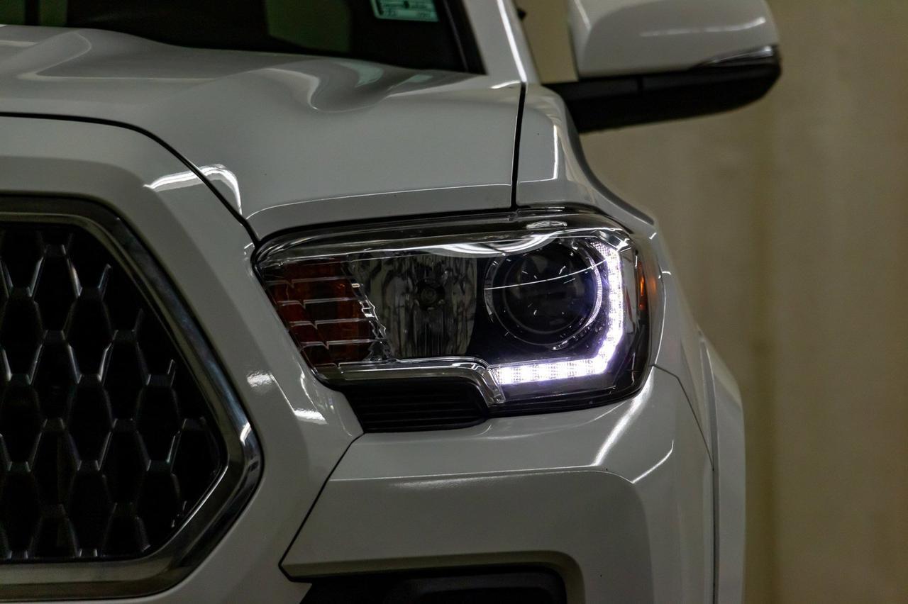 2019 Toyota Tacoma 4x4 Double Cab TRD Sport Manual Leather Roof Nav Red Deer AB