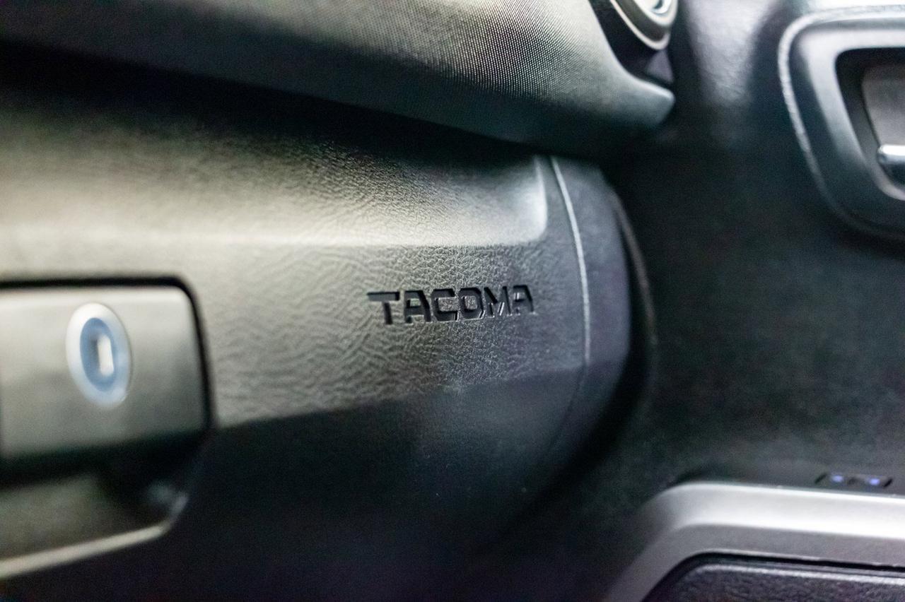 2019 Toyota Tacoma 4x4 Double Cab TRD Sport Manual Leather Roof Nav Red Deer AB