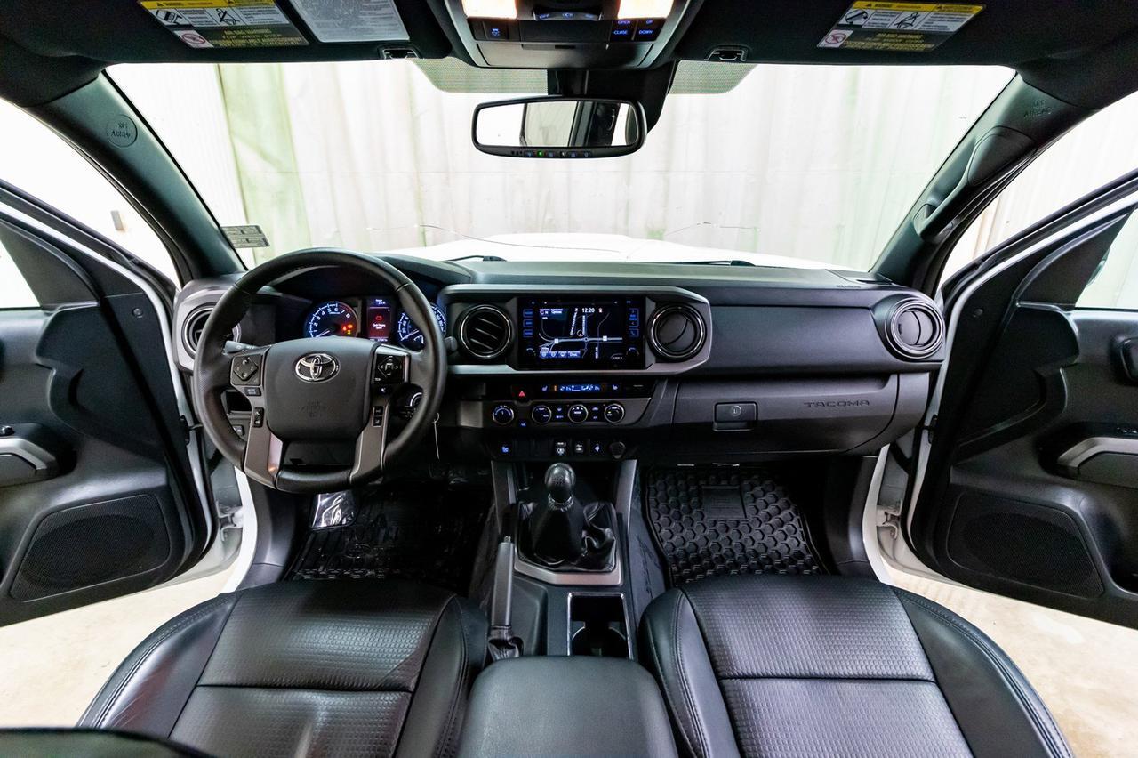 2019 Toyota Tacoma 4x4 Double Cab TRD Sport Manual Leather Roof Nav Red Deer AB