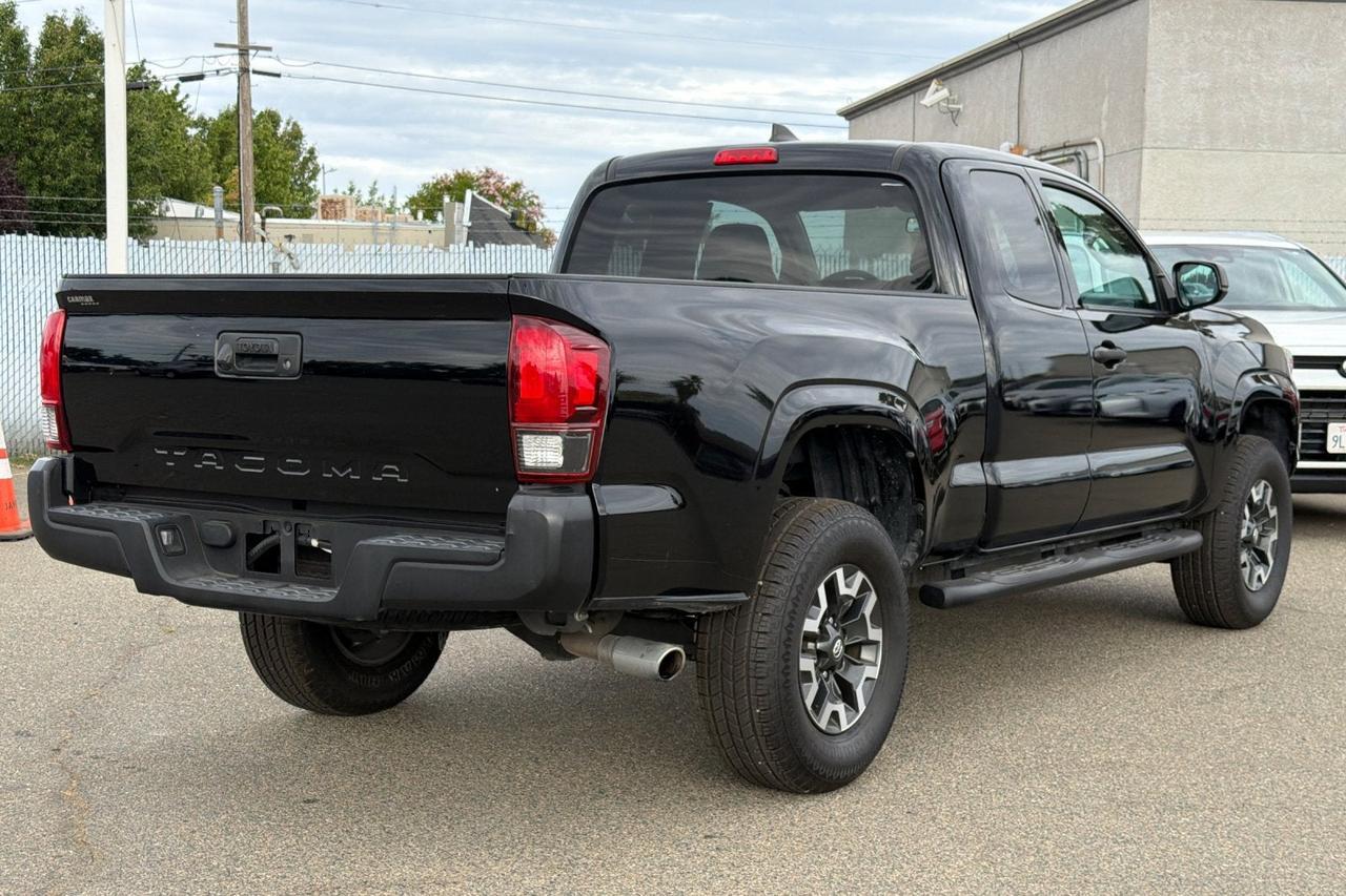 2019 Toyota Tacoma SR