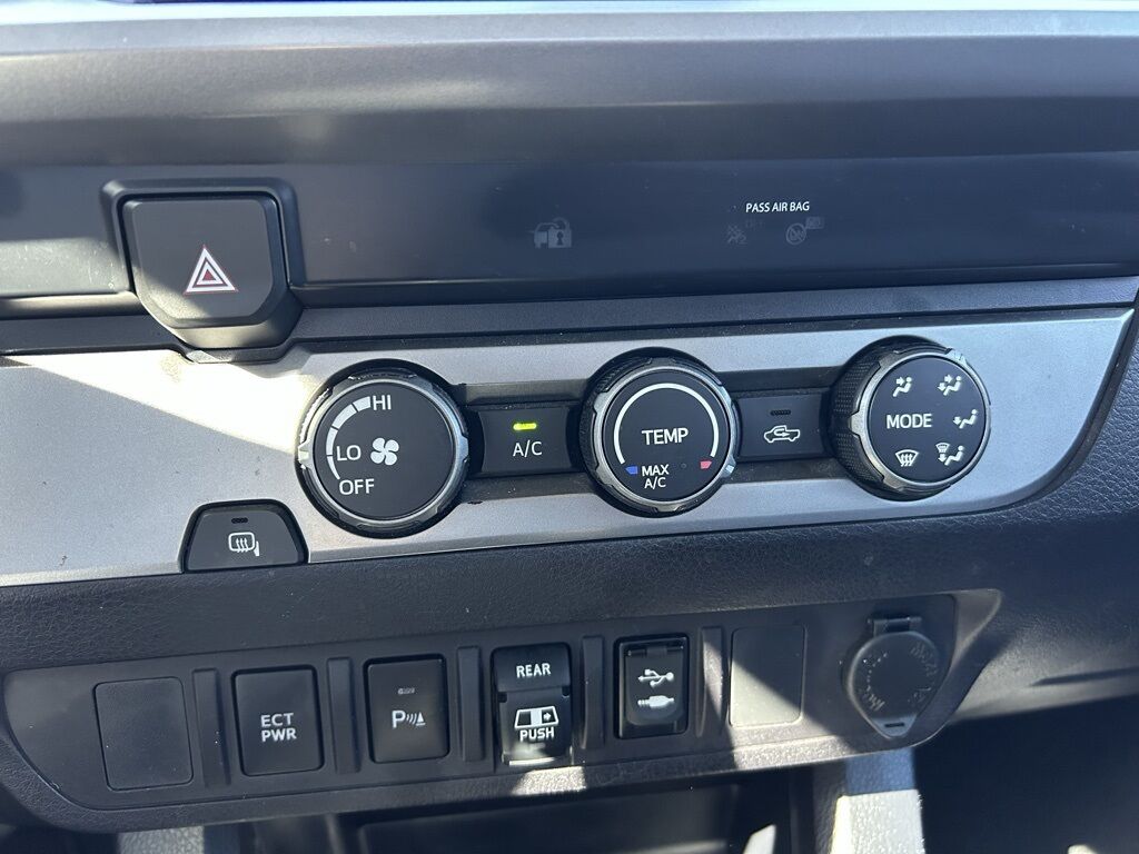 2019 Toyota Tacoma SR5 Crestwood KY