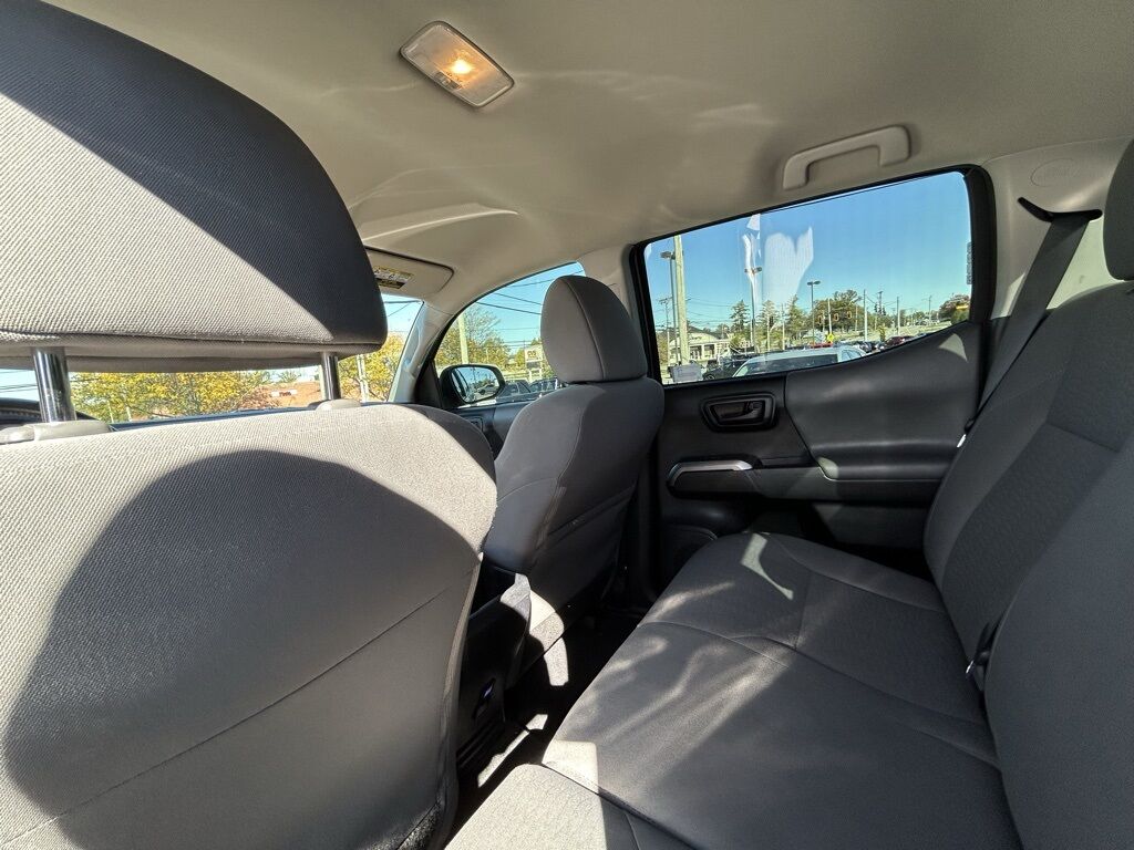 2019 Toyota Tacoma SR5 Crestwood KY