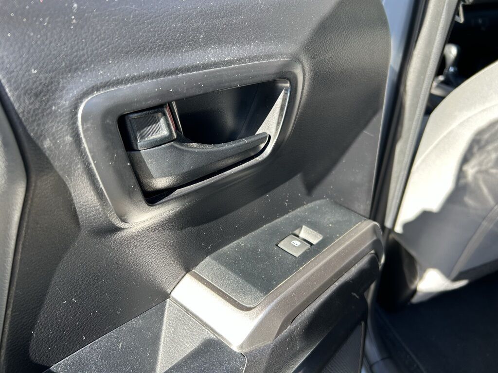 2019 Toyota Tacoma SR5 Crestwood KY