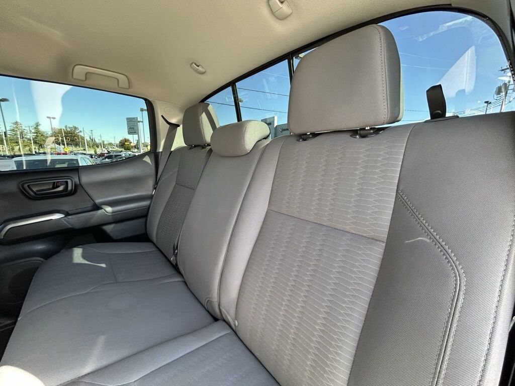 2019 Toyota Tacoma SR5 Crestwood KY