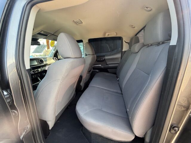 2019 Toyota Tacoma SR5 V6