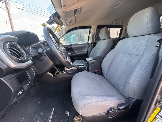 2019 Toyota Tacoma SR5 V6