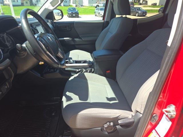 2019 Toyota Tacoma SR5 West Burlington IA