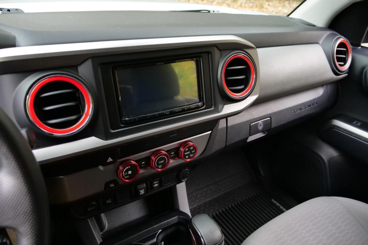 2019 Toyota Tacoma SR5 / Wheels & Tires / Adaptive Cruise! Lincolnton NC