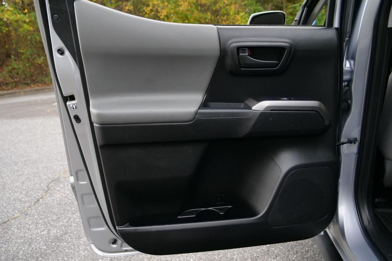 2019 Toyota Tacoma SR5 / Wheels & Tires / Adaptive Cruise! Lincolnton NC