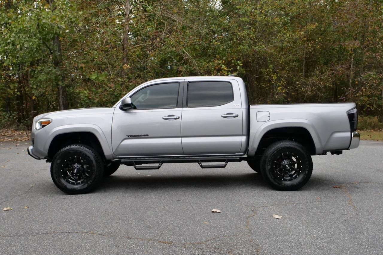 2019 Toyota Tacoma SR5 / Wheels & Tires / Adaptive Cruise! Lincolnton NC