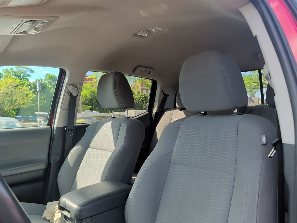 2019 Toyota Tacoma SR5 Worcester MA