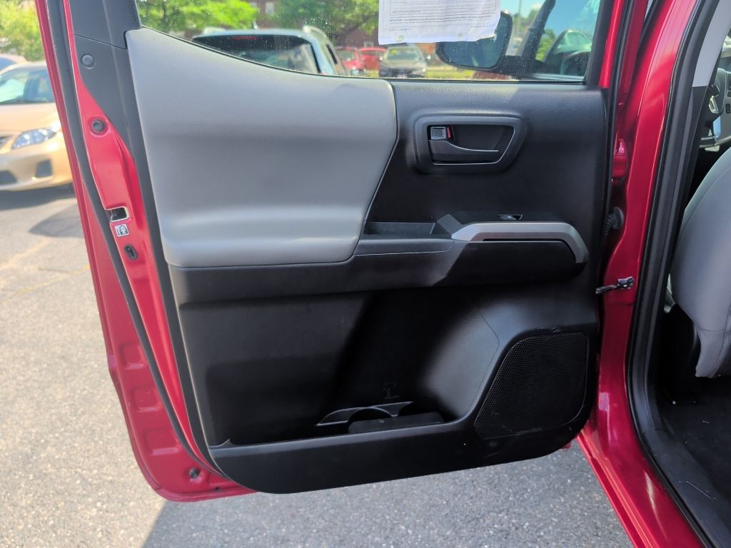 2019 Toyota Tacoma SR5 Worcester MA
