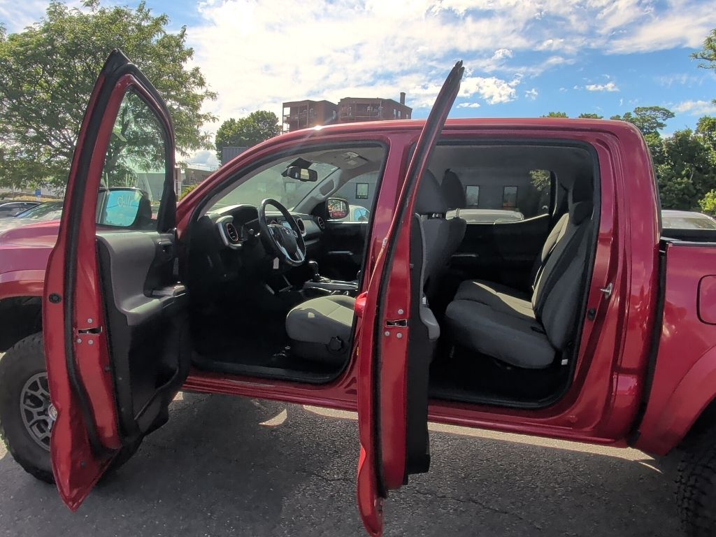 2019 Toyota Tacoma SR5 Worcester MA