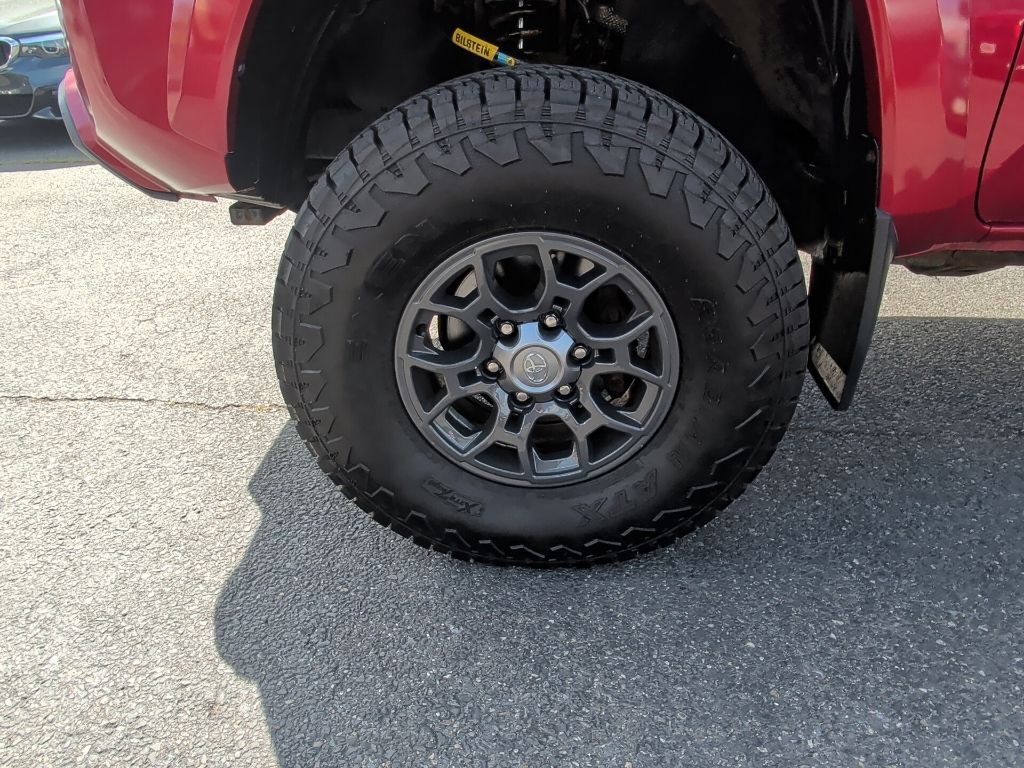 2019 Toyota Tacoma SR5 Worcester MA