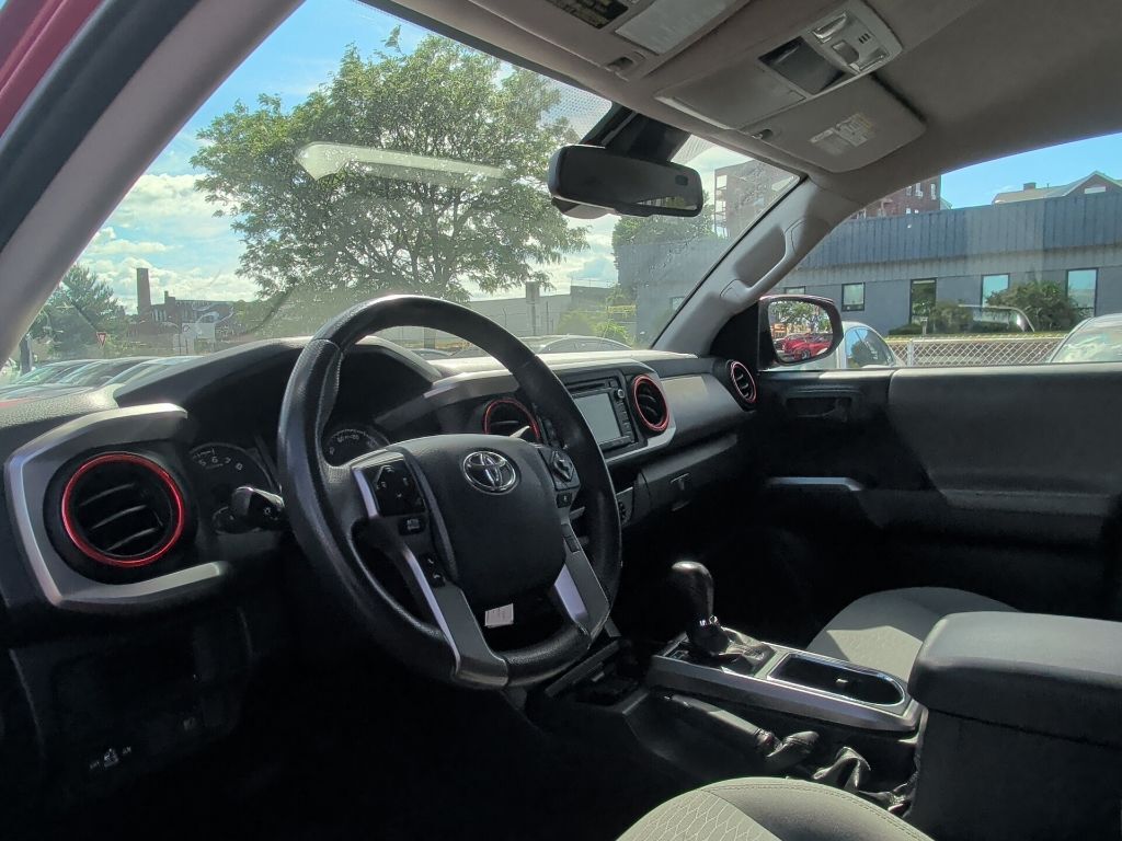 2019 Toyota Tacoma SR5 Worcester MA