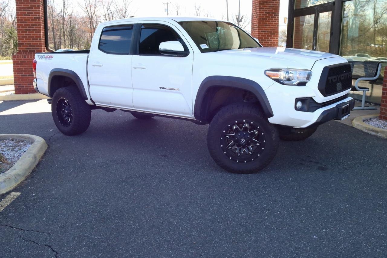 2019 Toyota Tacoma TRD Off-Road
