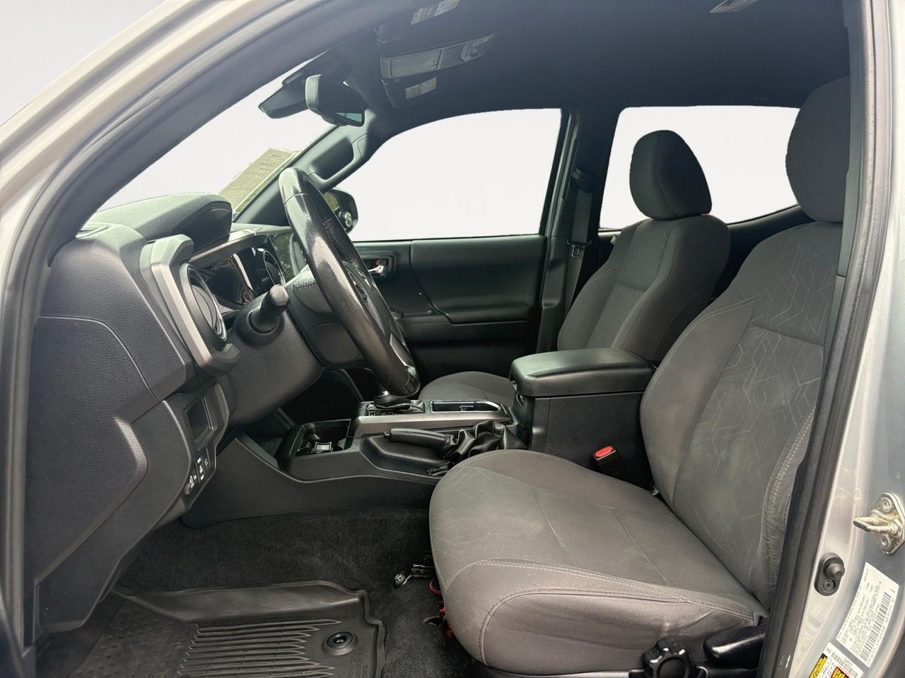 2019 Toyota Tacoma TRD Sport, LIFTED, REAR POWER SLIDING WINDOW, BACKUP CAMERA, NAVIGATION, APPLE CARPLAY/ANDROID AUTO CAPABLE, REMOTE START, FLORIDA TRUCK, CLEAN CARFAX, TEST DRIVE THIS TACOMA TODAY! Virginia Beach VA