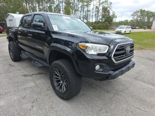2019 Toyota Tacoma V6 LIFTED AND LOADED