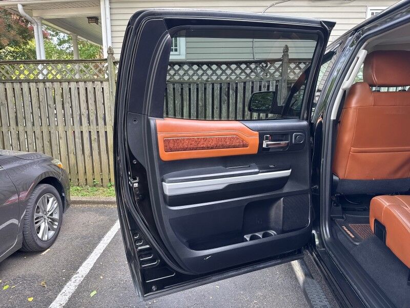 2019 Toyota Tundra 1794 Edition CrewMax 5.7L 4WD Arlington VA