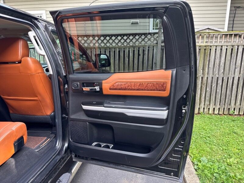 2019 Toyota Tundra 1794 Edition CrewMax 5.7L 4WD Arlington VA