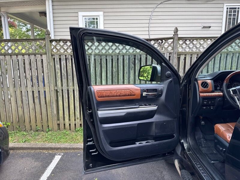 2019 Toyota Tundra 1794 Edition CrewMax 5.7L 4WD Arlington VA