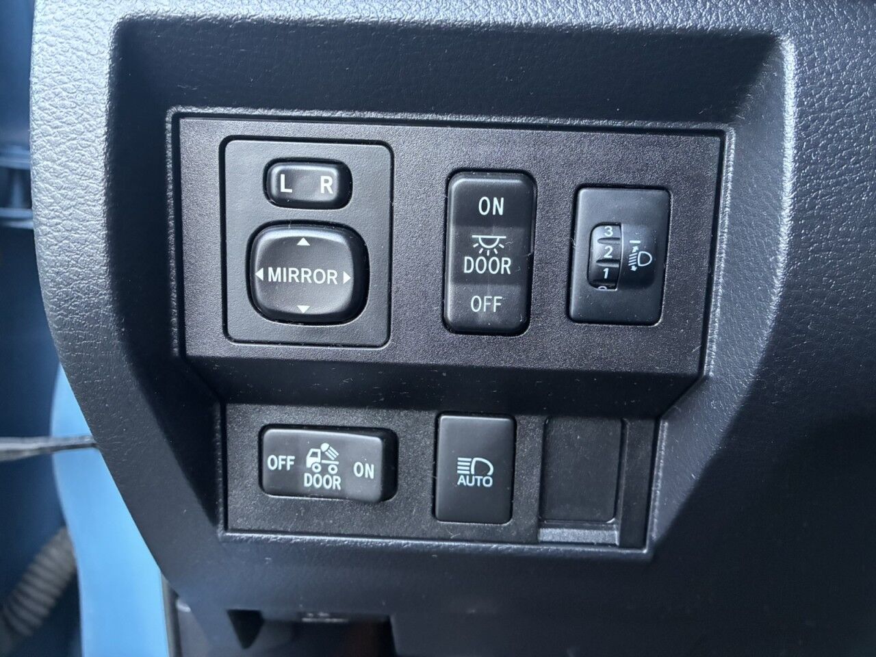 2019 Toyota Tundra 4WD SR Charlton MA