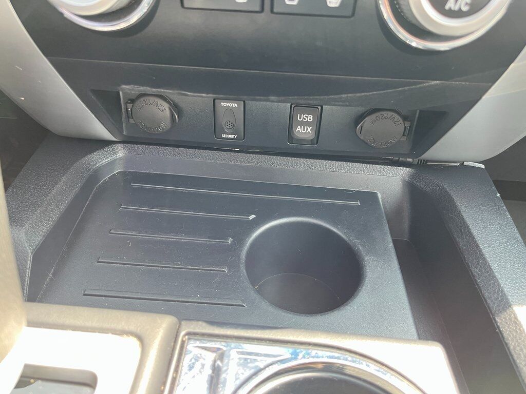 2019 Toyota Tundra Platinum 5.7L V8 Green Bay WI