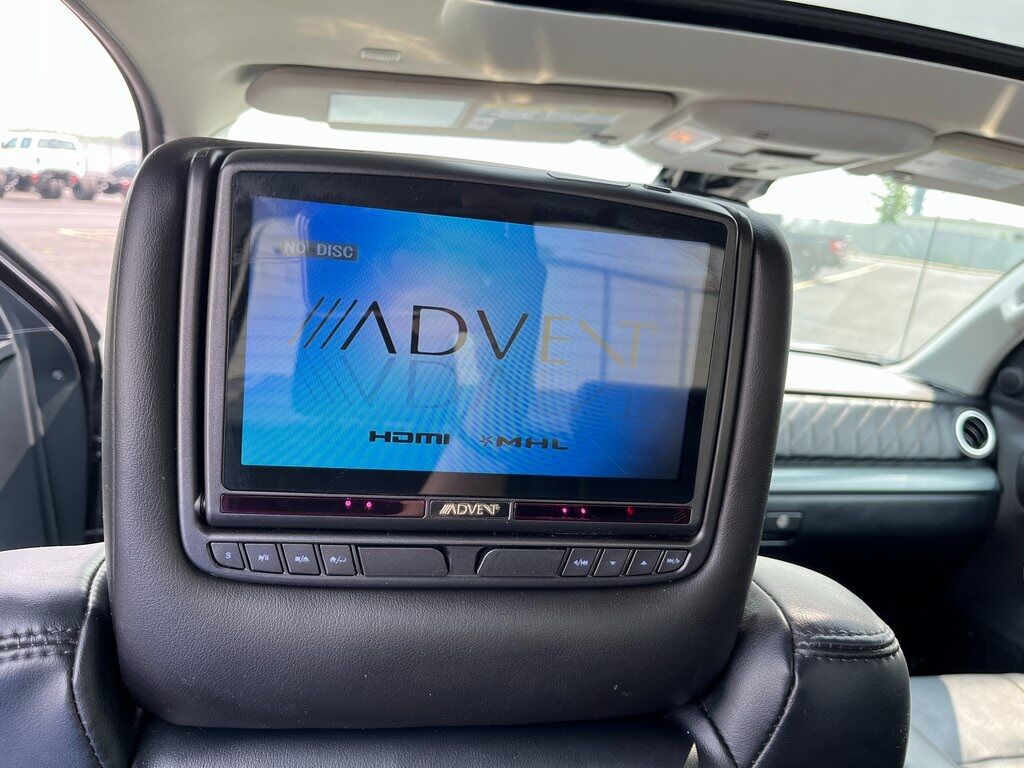 2019 Toyota Tundra Platinum 5.7L V8 Green Bay WI