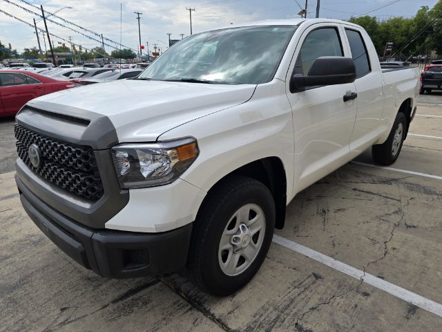2019 Toyota Tundra SR 5.7L V8 | SR5 5.7L V8 | Limited 5.7L V8 San Antonio TX