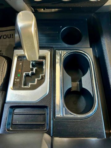 2019 Toyota Tundra SR5 5.7L V8 FFV Crew Houston TX