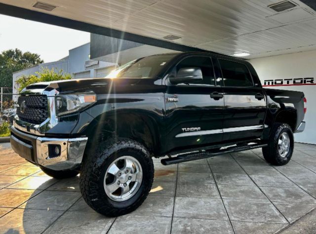 2019 Toyota Tundra SR5 5.7L V8 FFV Crew Houston TX