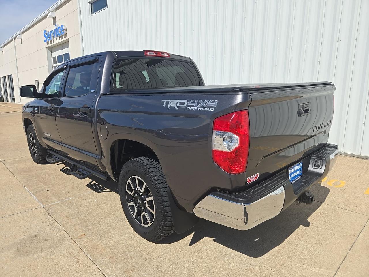 2019 Toyota Tundra SR5 West Burlington IA