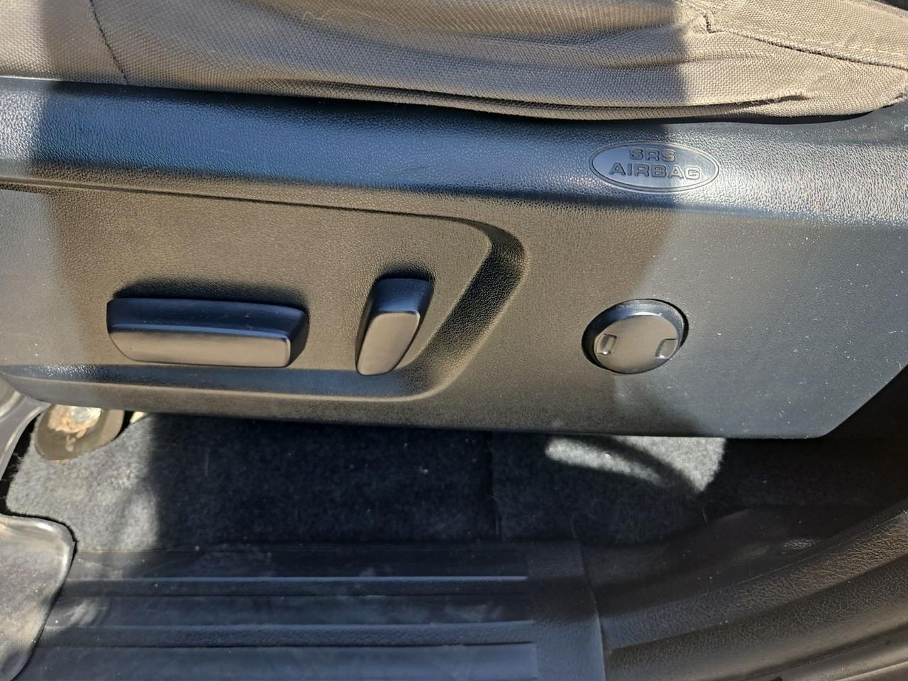 2019 Toyota Tundra SR5 West Burlington IA