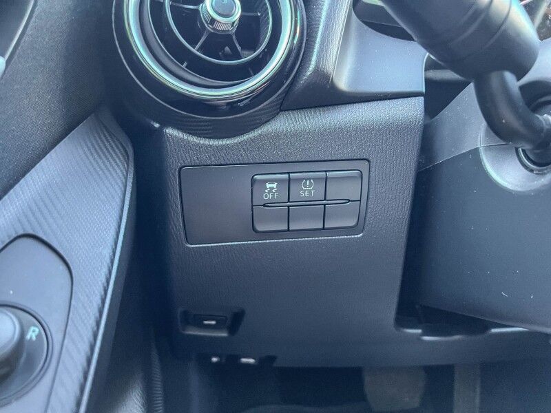 2019 Toyota Yaris Sedan LE Wilmington NC