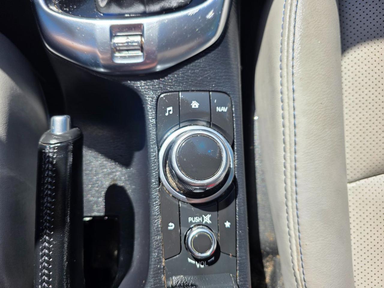 2019 Toyota Yaris Sedan XLE Hardeeville SC