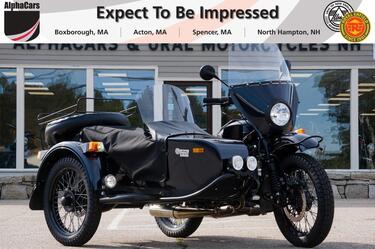 2019_Ural_Gear Up_Midnight Blue Metallic_ Boston MA