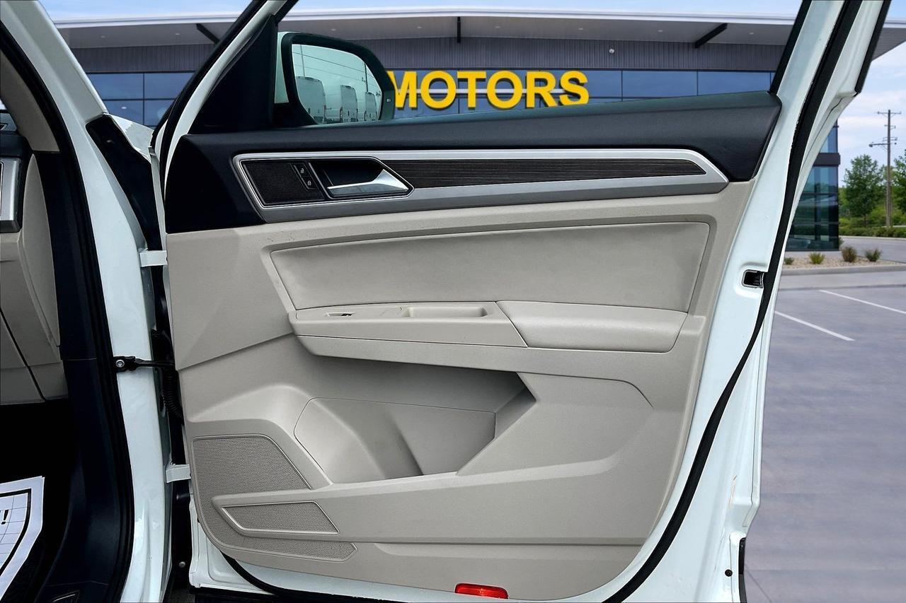 2019 VOLKSWAGEN ATLAS SEL Houston TX