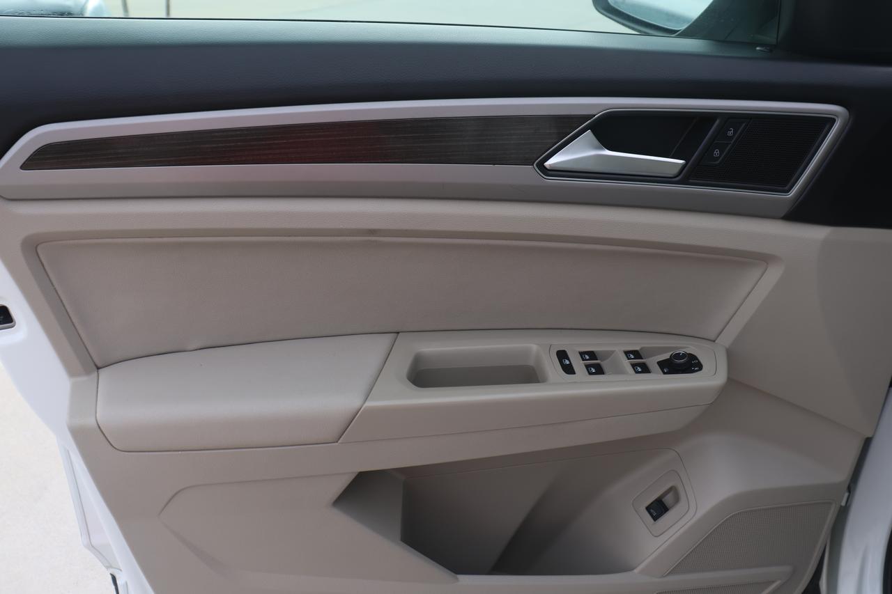 2019 VOLKSWAGEN ATLAS SEL Houston TX