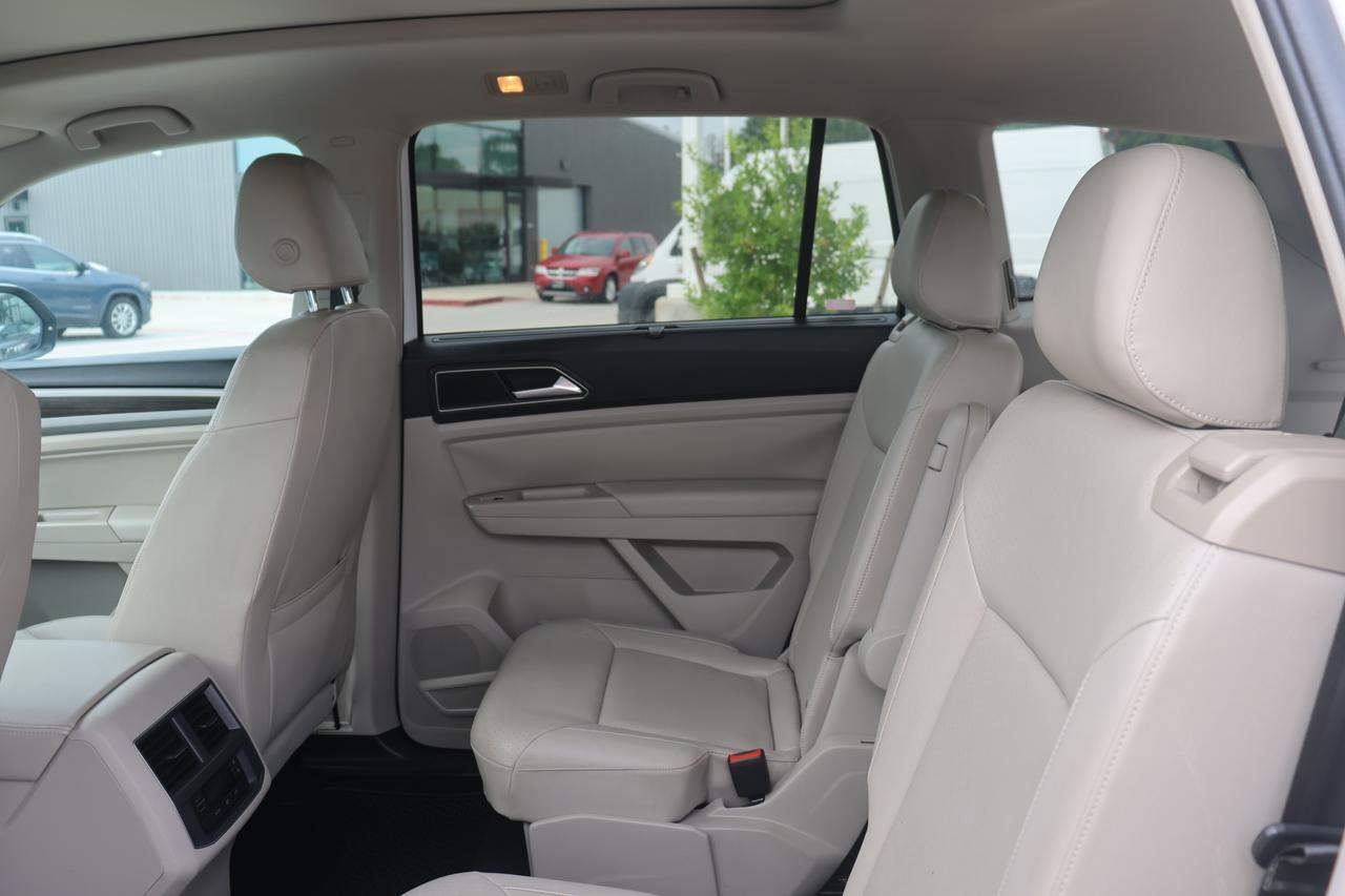 2019 VOLKSWAGEN ATLAS SEL Houston TX