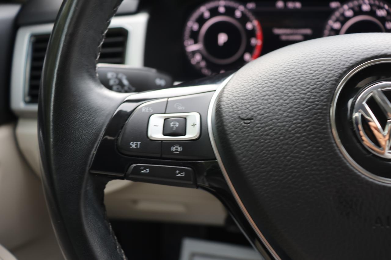 2019 VOLKSWAGEN ATLAS SEL Houston TX