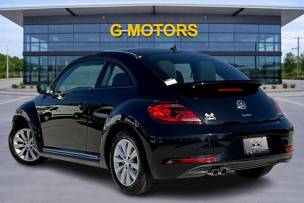 2019 VOLKSWAGEN BEETLE S Houston TX